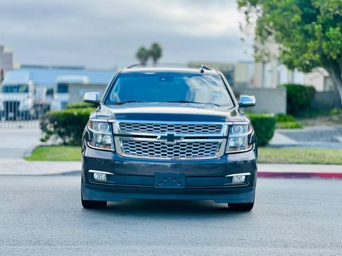 Used 2017 Chevrolet Tahoe LT RWD image 3