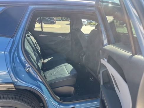 New 2026 Volkswagen Tiguan SE R-Line image 23