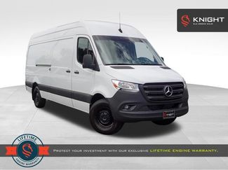 Used 2023 Mercedes-Benz Sprinter 2500 video 1