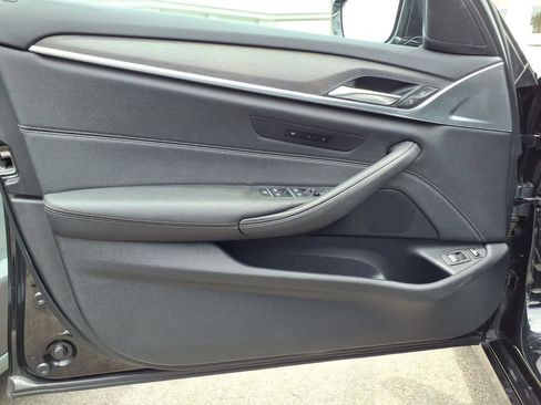 Used 2023 BMW 530e w/ Convenience Package RWD image 19