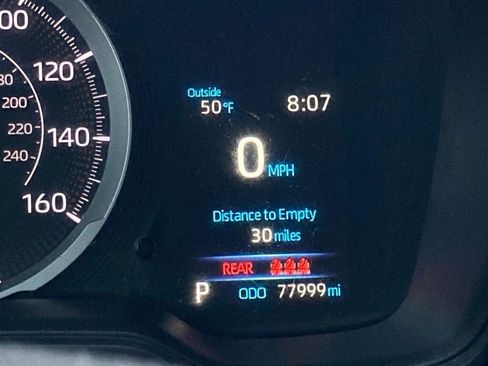 Used 2020 Toyota Corolla LE image 16