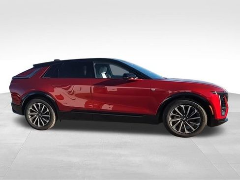 New 2026 Cadillac Lyriq Premium Sport AWD/4WD image 9