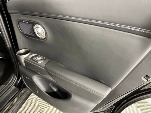 Used 2025 Genesis GV60 Advanced image 33