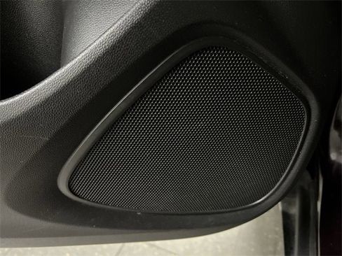 Used 2020 Buick Encore GX Select image 22