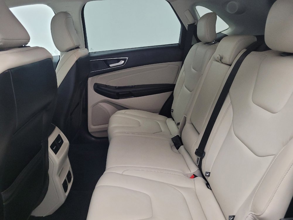 Used 2020 Ford Edge Titanium w/ Cargo Accessory Package FWD image 18