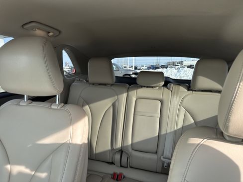 Used 2019 Lincoln MKC Premiere image 40