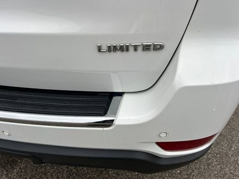 Used 2021 Jeep Grand Cherokee Limited w/ Trailer Tow Group IV image 52