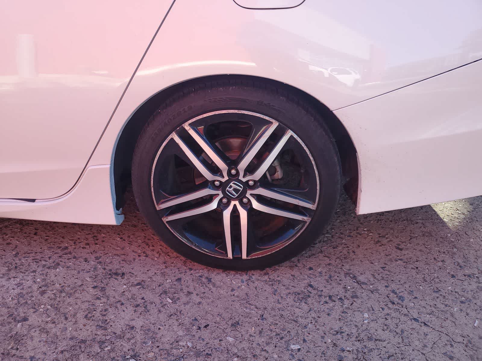 Used 2017 Honda Accord Sport Special Edition image 12