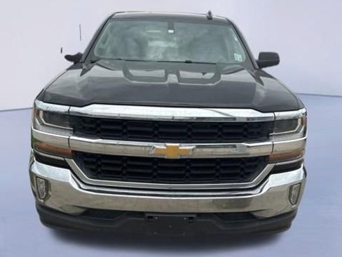 Used 2018 Chevrolet Silverado 1500 LT w/ All Star Edition RWD image 4