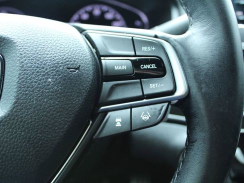 Used 2019 Honda Accord Sport image 19
