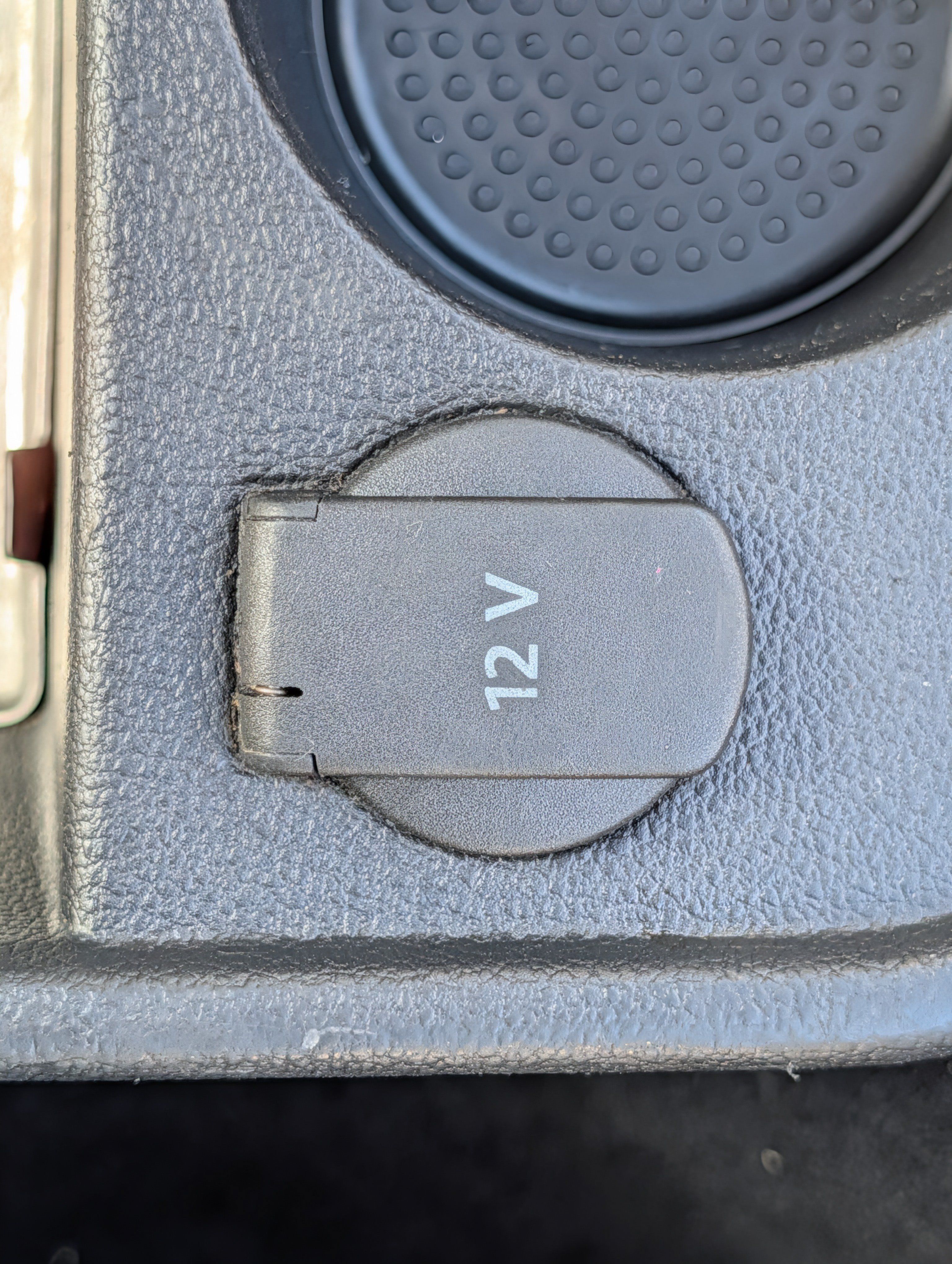 Used 2013 Volkswagen Beetle 2.5 FWD image 33