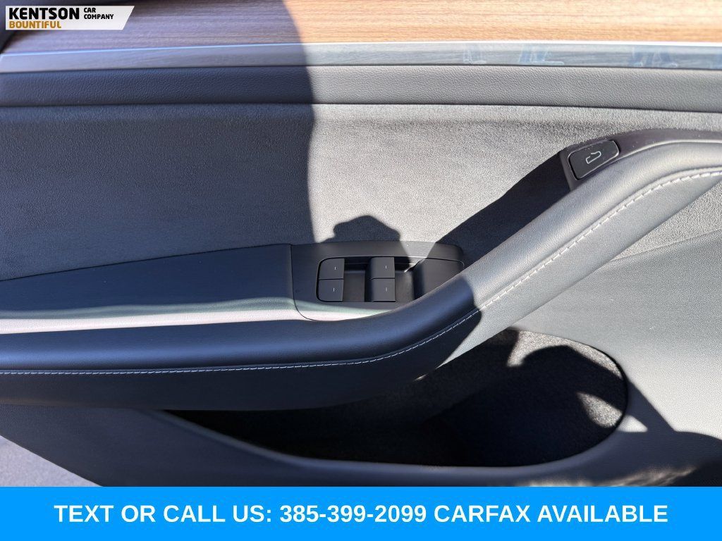 Used 2023 Tesla Model Y Long Range AWD/4WD image 16
