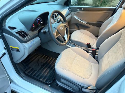 Used 2017 Hyundai Accent SE image 8