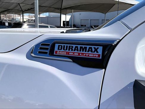 Used 2024 GMC Sierra 2500 Denali w/ Denali Reserve Package image 33