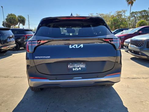 New 2026 Kia Sportage EX FWD image 7