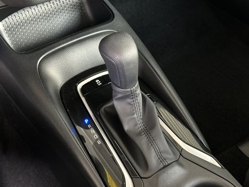 Used 2026 Toyota Corolla LE image 18