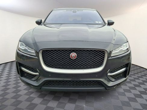 Used 2020 Jaguar F-PACE R-Sport image 8