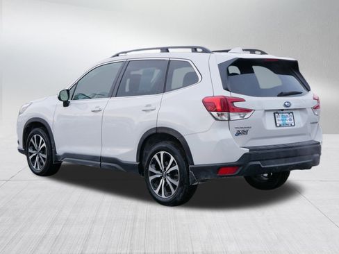Certified 2023 Subaru Forester Limited image 5