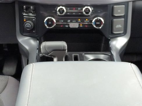 New 2026 Ford F150 XLT w/ Equipment Group 302A MID AWD/4WD image 19