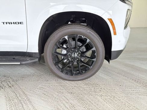 New 2026 Chevrolet Tahoe LS w/ LPO, Dark Essentials Package AWD/4WD image 18