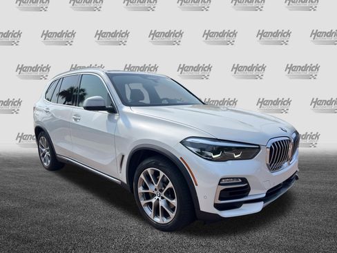 Used 2021 BMW X5 sDrive40i w/ Premium Package RWD image 2