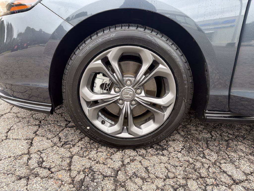 Used 2023 Honda Accord EX-L image 27