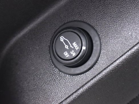 Used 2019 Chevrolet Equinox LT AWD/4WD image 28