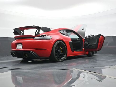 Certified 2024 Porsche 718 Cayman GT4 RS RWD image 23