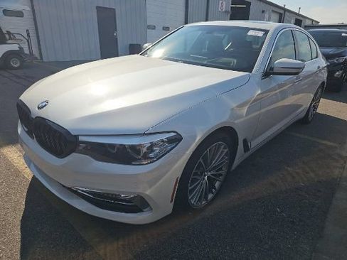 Used 2018 BMW 540i RWD image 4
