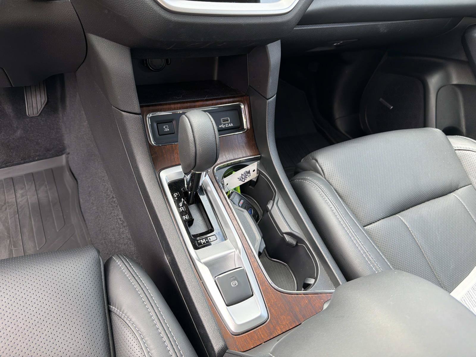 Used 2025 Subaru Ascent Touring w/ Popular Package #1 AWD/4WD image 30