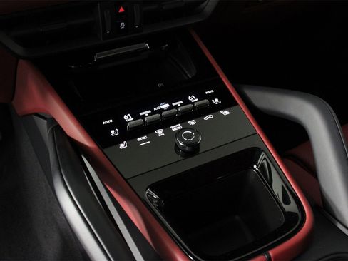 New 2026 Porsche Cayenne E-Hybrid image 14