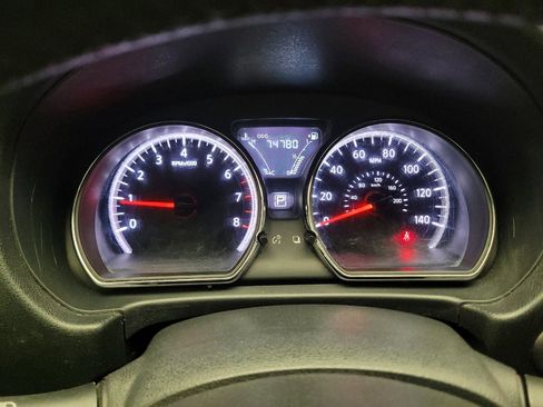 Used 2019 Nissan Versa SV w/ SV Special Edition Package image 23