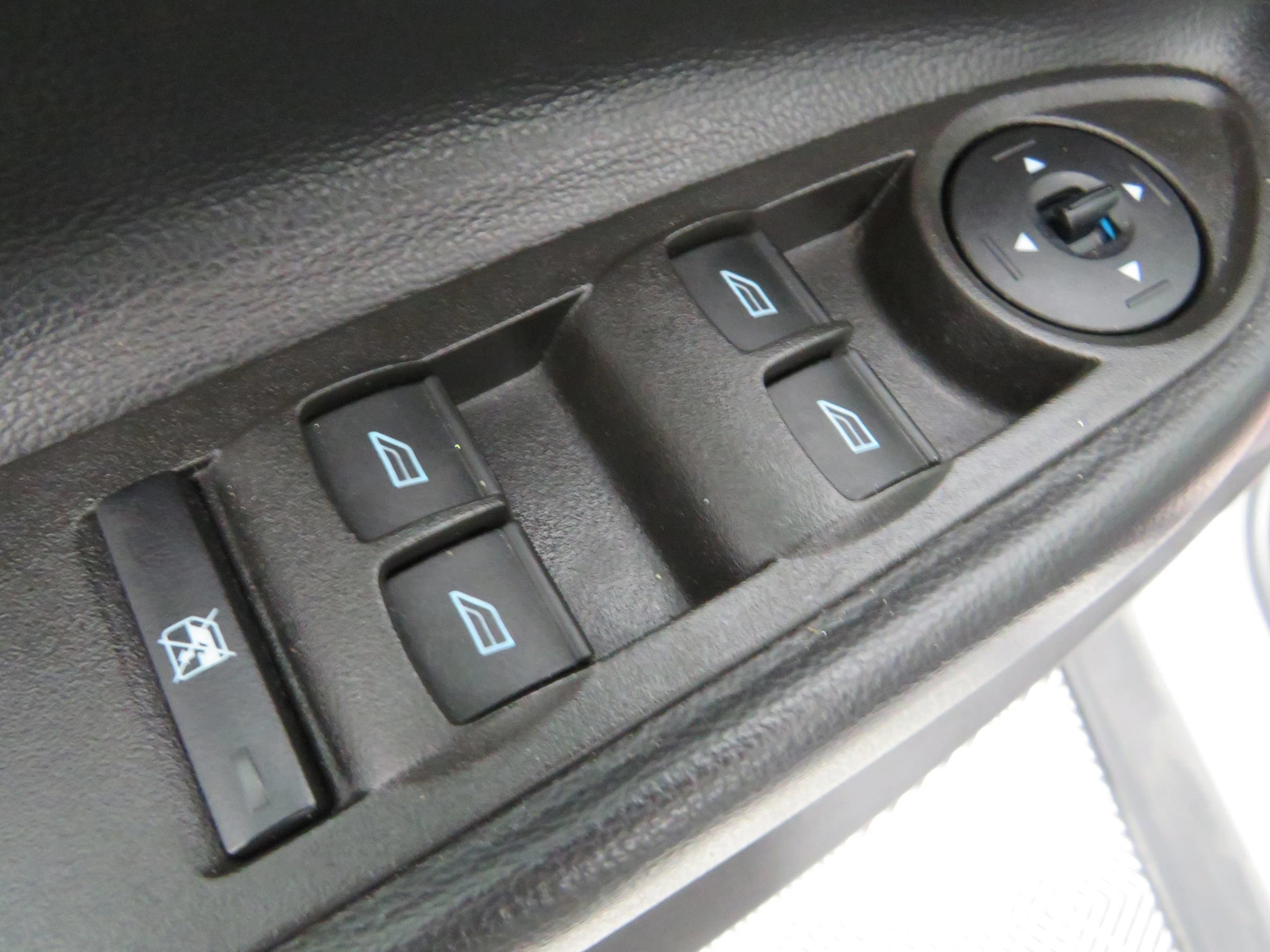 Used 2019 Ford Escape S FWD image 37