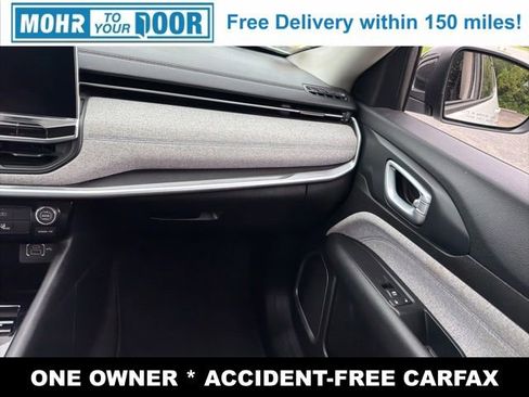 Used 2022 Jeep Compass Latitude FWD image 23