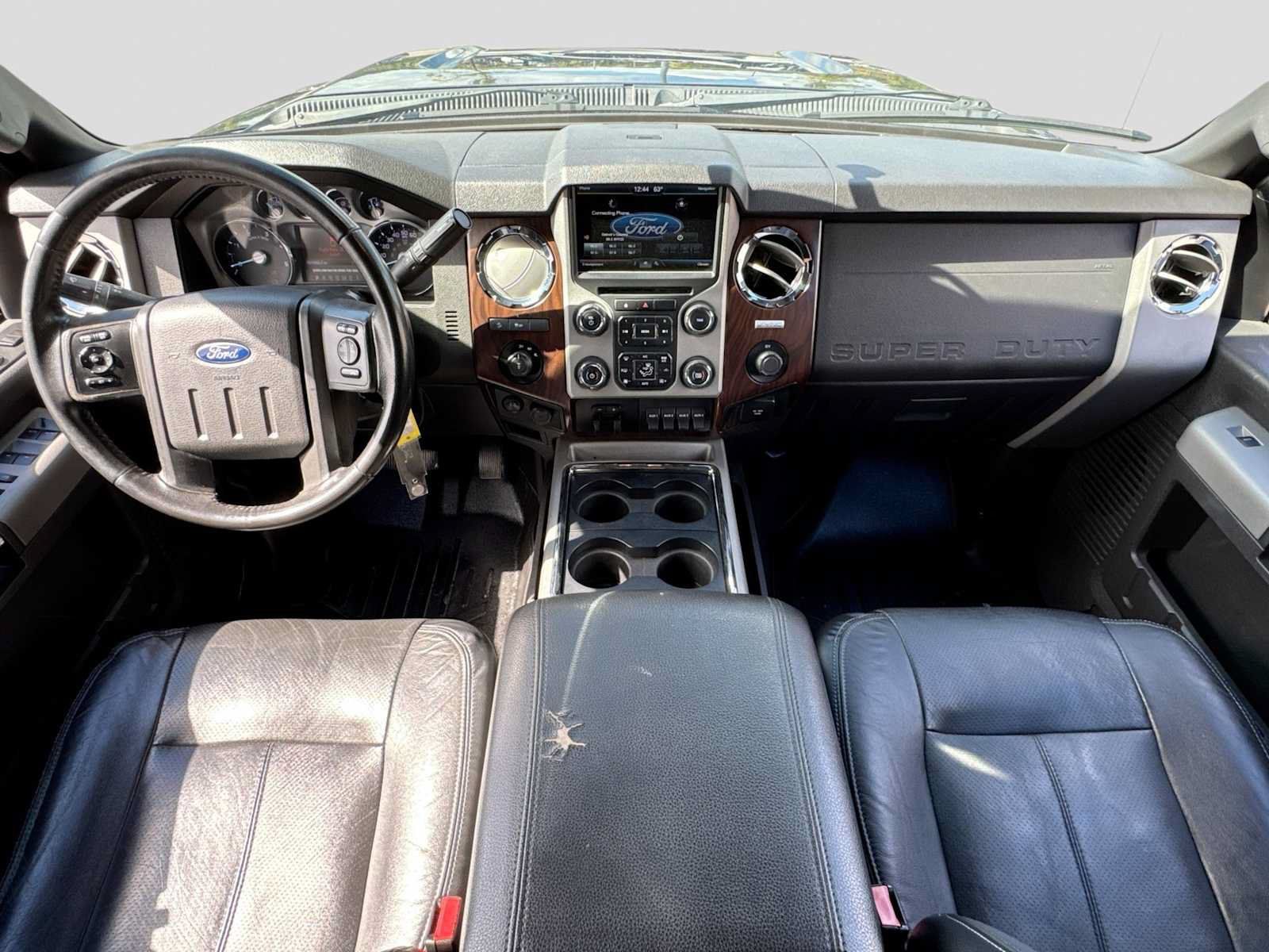 Used 2015 Ford F250 Lariat w/ Lariat Ultimate Package AWD/4WD image 14