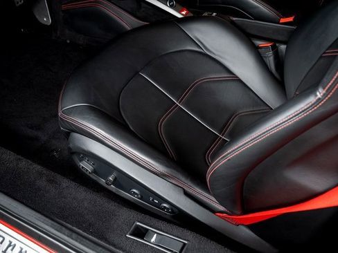 Used 2017 Ferrari 488 GTB image 23