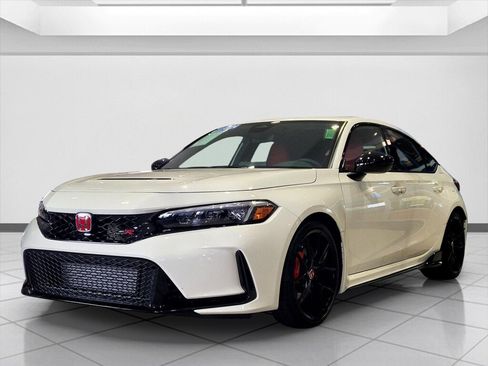 Certified 2024 Honda Civic Type R image 9