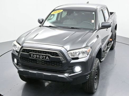 Used 2020 Toyota Tacoma SR5 image 34