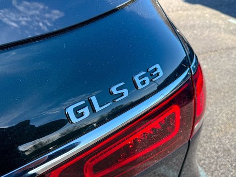 Used 2023 Mercedes-Benz GLS 63 AMG 4MATIC image 12