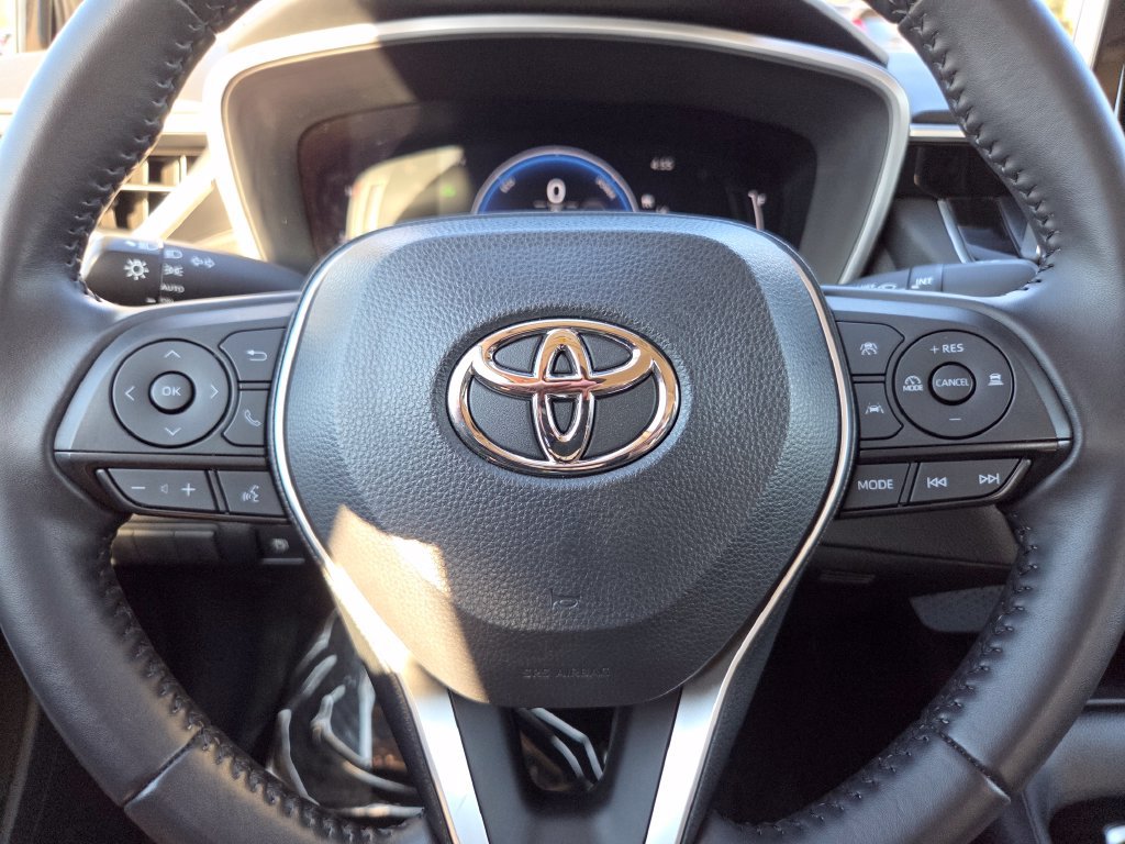 Used 2023 Toyota Corolla XLE FWD image 33