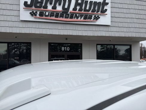 Used 2025 GMC Sierra 1500 AT4 image 12