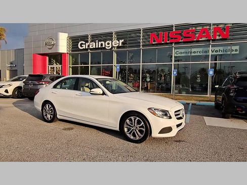 Used 2016 Mercedes-Benz C 300 Sedan image 17