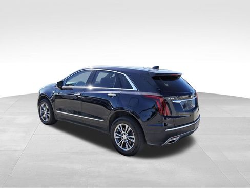 Certified 2022 Cadillac XT5 Premium Luxury w/ Technology Package image 3