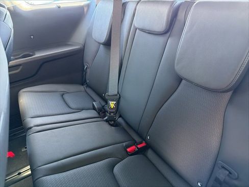 New 2026 Kia Carnival SX Prestige image 9