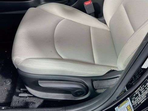 Certified 2023 Kia Forte LXS FWD image 12