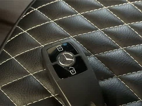 Used 2023 Mercedes-Benz Sprinter 3500 image 23