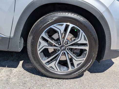 Used 2020 Hyundai Santa Fe Limited image 11