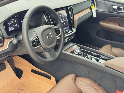 New 2026 Volvo V60 B5 Cross Country Ultra w/ Climate Package image 23
