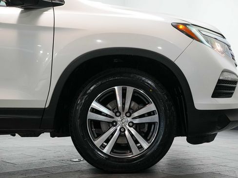 Used 2016 Honda Pilot EX image 9