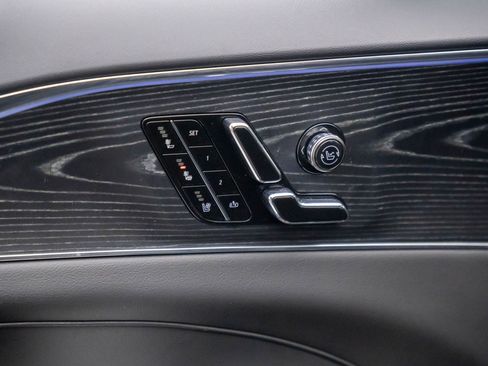 Certified 2024 Cadillac Lyriq Luxury w/ LPO, Floor Liner Package image 19